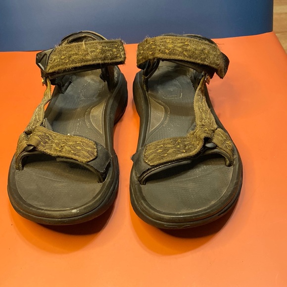 Teva Other - Men’s Teva sandals SZ 10